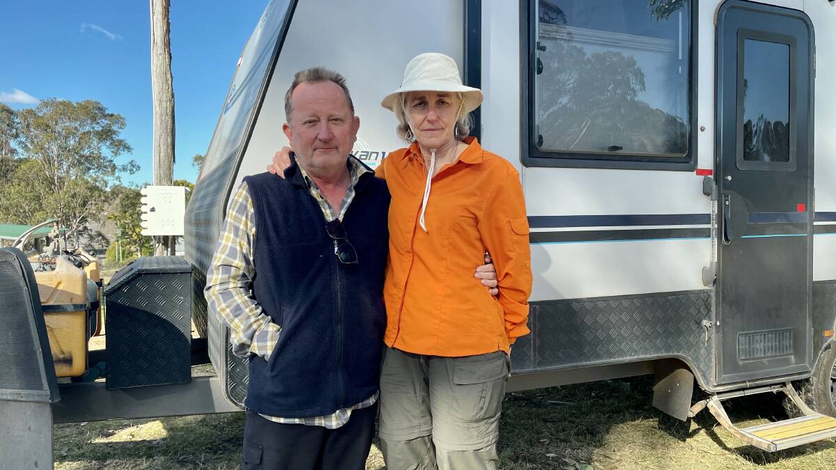 Darrell Margerison and Ruth Wilson's holiday came to a halt after they couldn't get Internet in the Dungog Shire. Picture by Angus Michie.