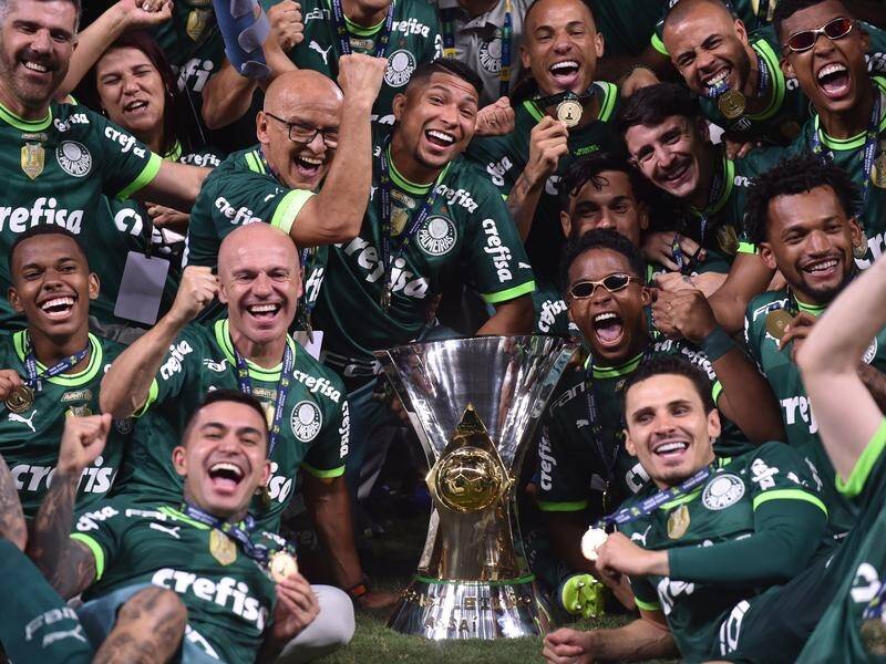 Botafogo's squad celebration after winning the Taça Rio (a